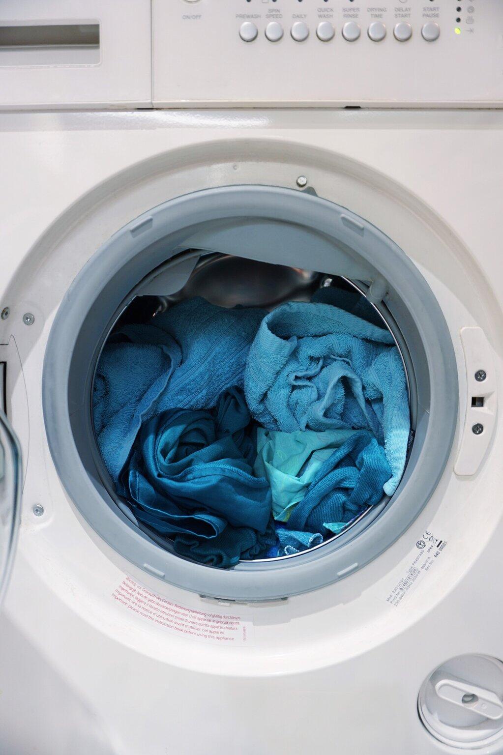 Laundering Tips for Your Miami, FL Vacation Rental Linens: Keeping Them Fresh and Crisp